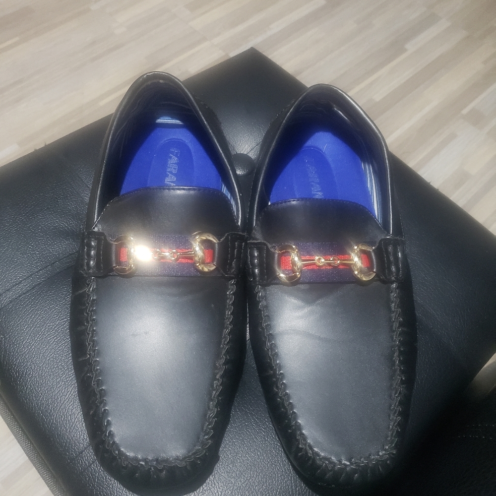 Men dress shoe